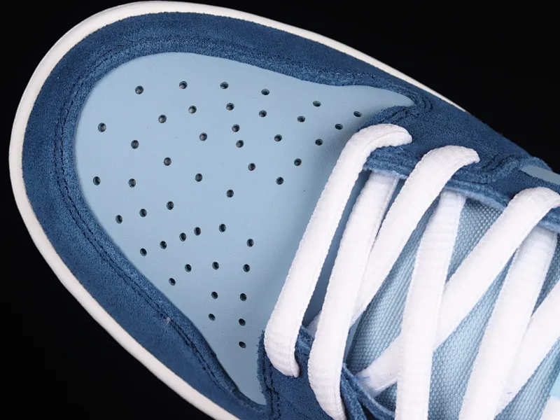 All Categories Nk SB Dunk Series Nk SB Dunk Low Low-top sneakers F version Why So Sad? x Nk SB Dunk Low SB low-top sports and leisure sneakers DX5549-400